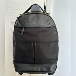targus black & gold laptop bookbag